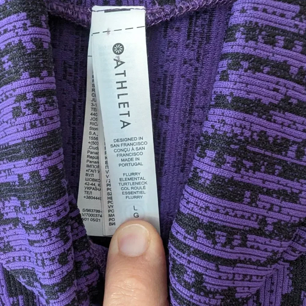 Athleta Flurry Elemental Turtleneck Purple Black sz L